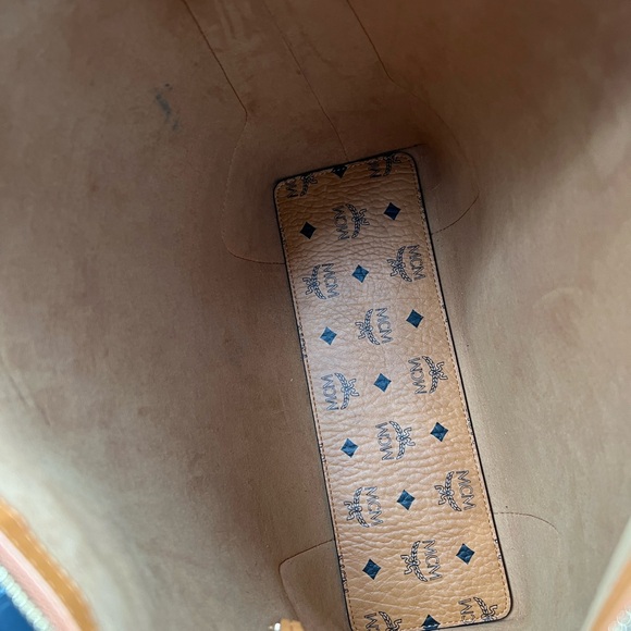 MCM shoulder bag leather cognac brown adjustable strap - Picture 5 of 14